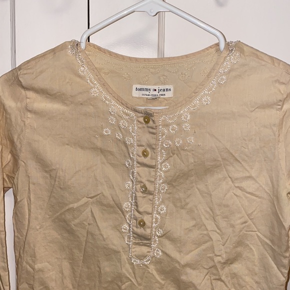 Tommy Jeans SP Beige Half Button Up Blouse - Picture 4 of 13